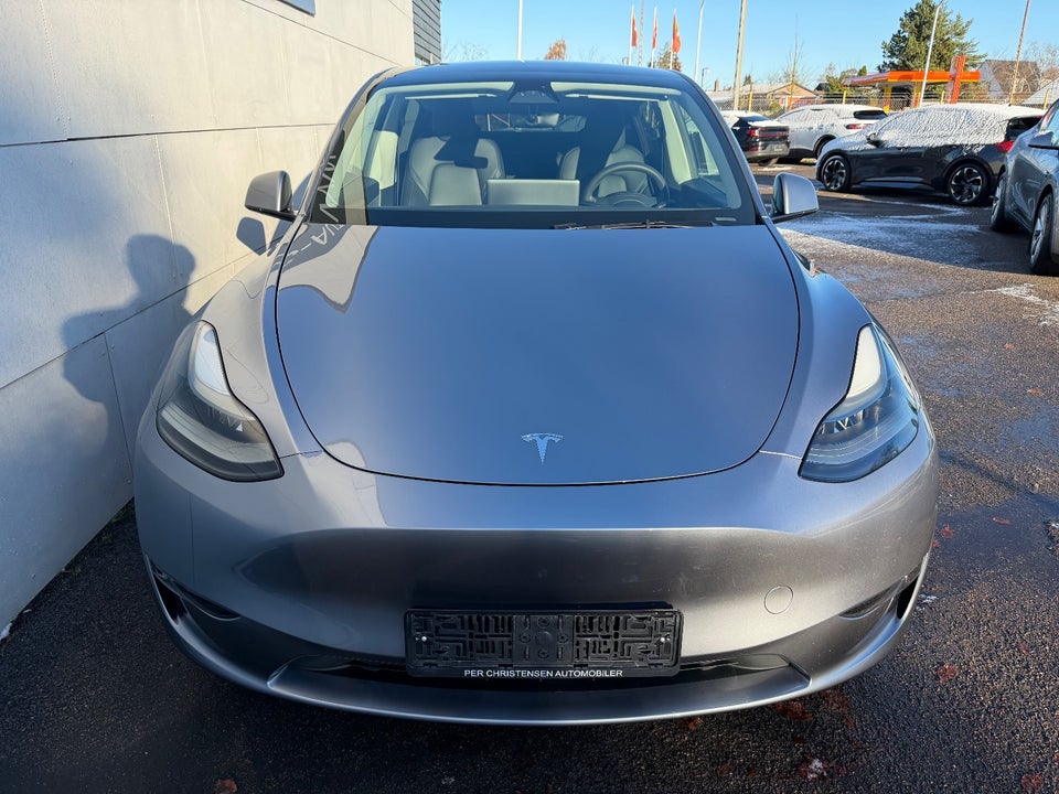 Tesla Model Y Long Range AWD 5d