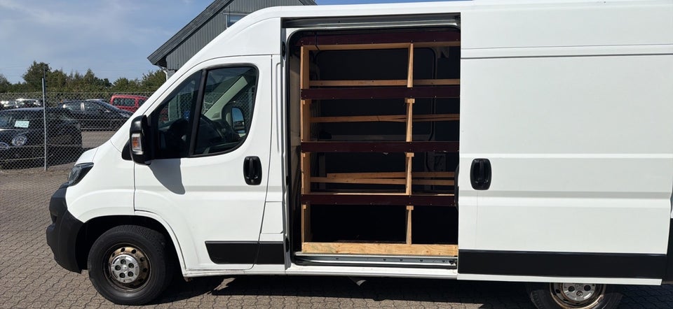 Peugeot Boxer 333 2,0 BlueHDi 130 L2H2