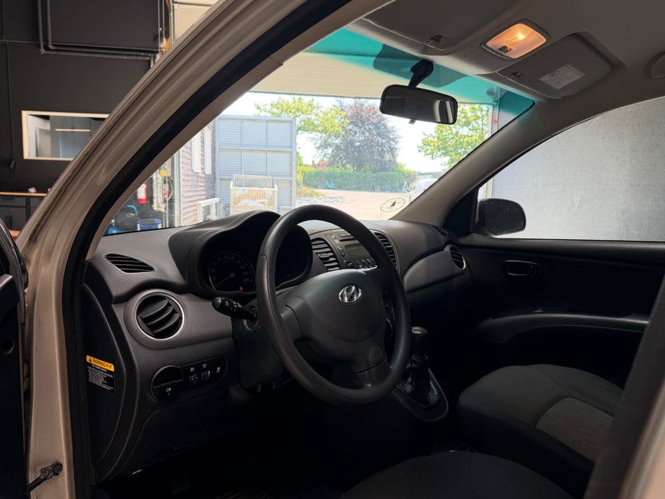 Hyundai i10 1,2 Comfort A/C 5d
