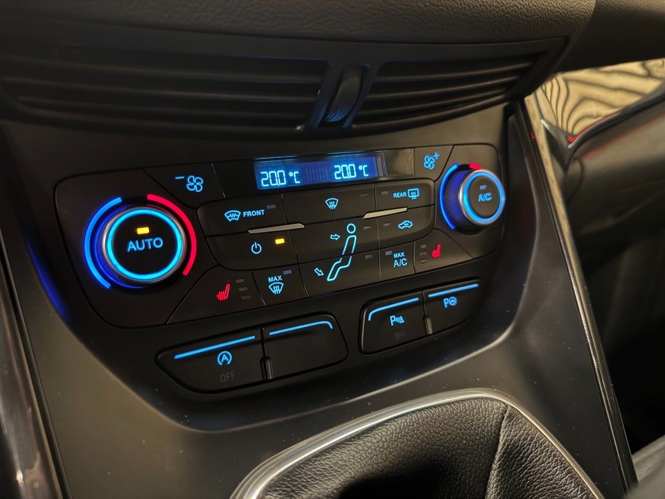 Ford C-MAX 1,0 SCTi 100 Titanium 5d