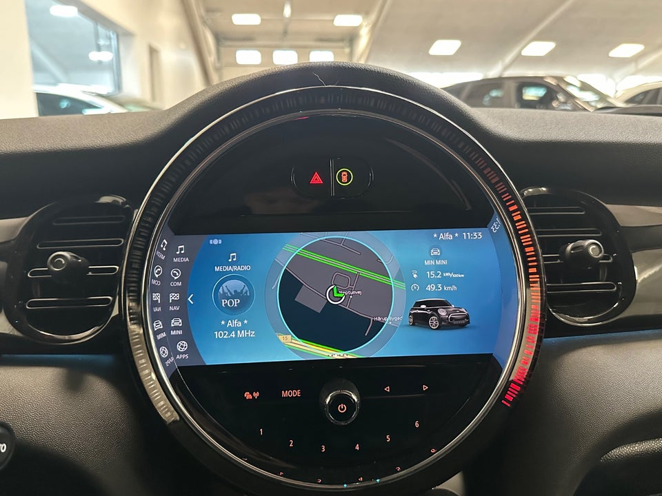 MINI Cooper SE Essential 3d