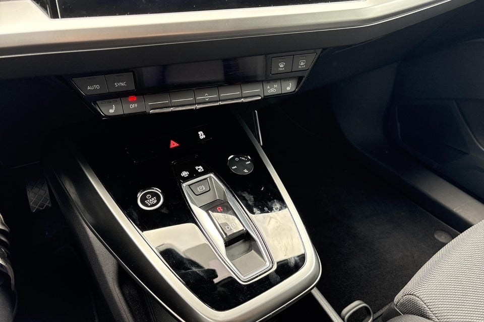 Audi Q4 e-tron 40 Attitude S-line 5d