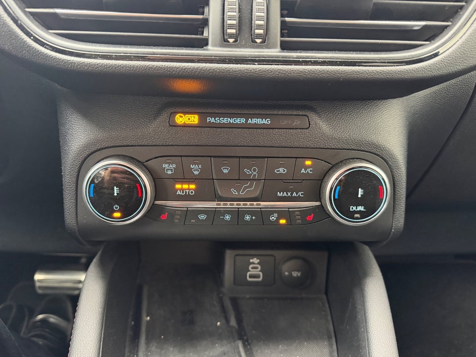Ford Kuga 2,5 PHEV Graphite Tech CVT 5d