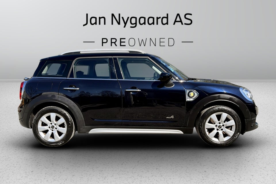 MINI Countryman Cooper SE 1,5 Essential aut. ALL4 5d