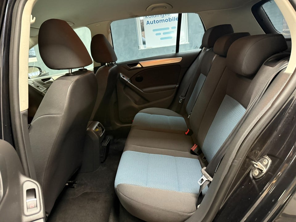 VW Golf VI 1,6 TDi 105 BlueMotion 5d