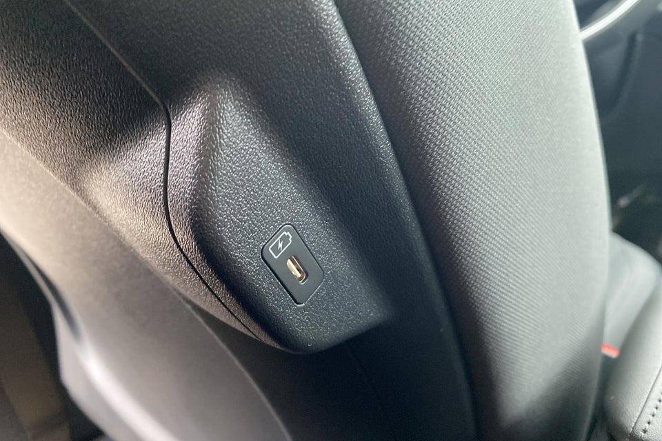 Kia Niro 64 EV Final Edition 5d