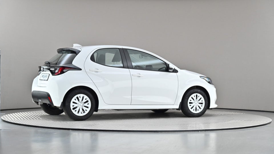 Toyota Yaris 1,5 Hybrid Essential e-CVT 5d