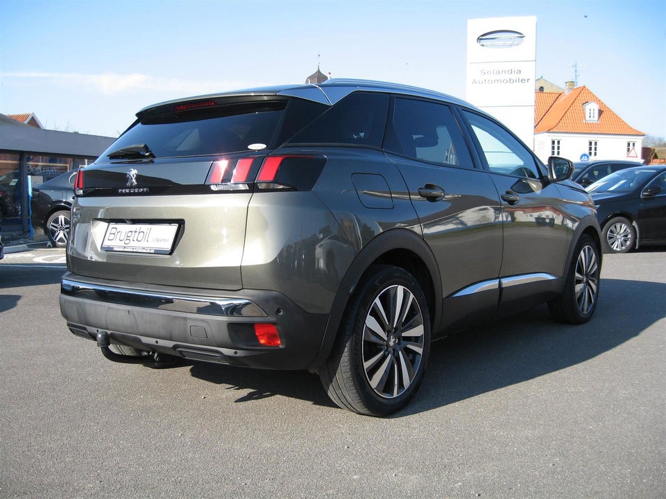 Peugeot 3008 1,2 e-THP 130 Allure 5d