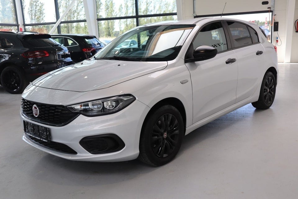 Fiat Tipo 1,4 16V Street 5d