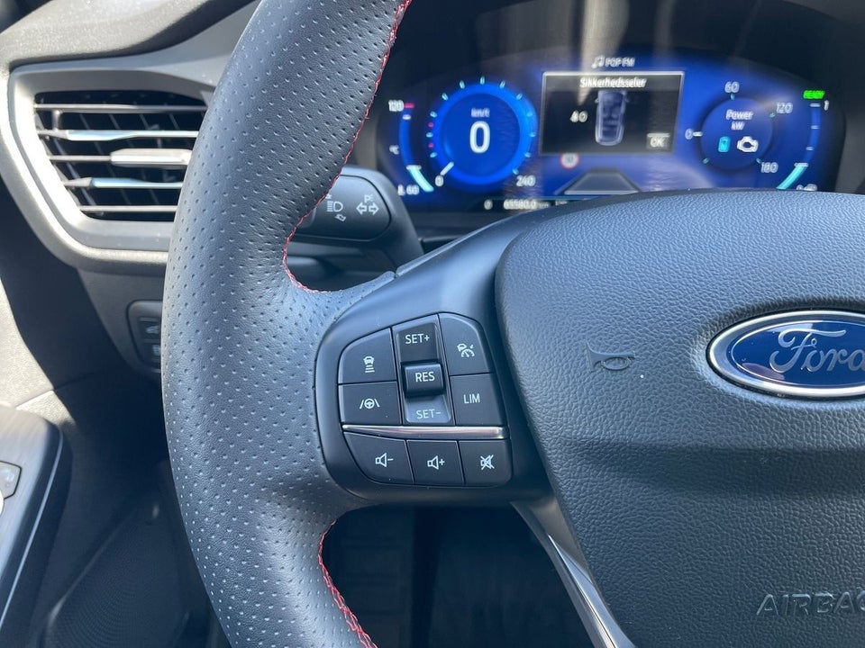 Ford Kuga 2,5 PHEV ST-Line X CVT 5d