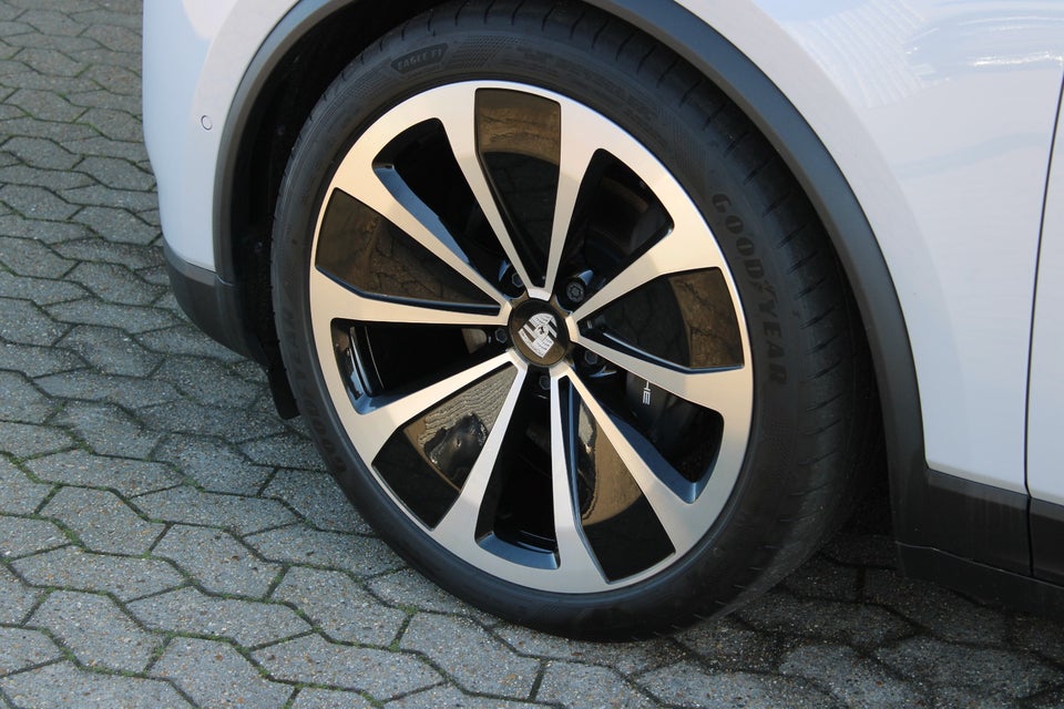 Porsche Macan 4 5d
