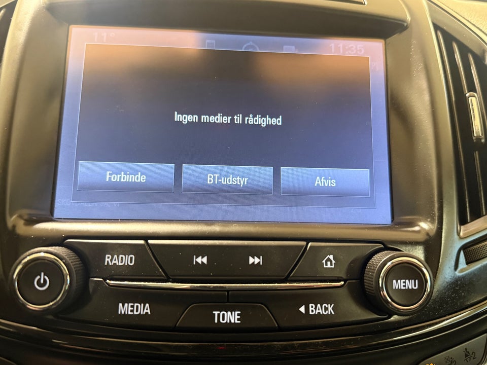 Opel Insignia 1,6 CDTi 136 Cosmo Sports Tourer 5d