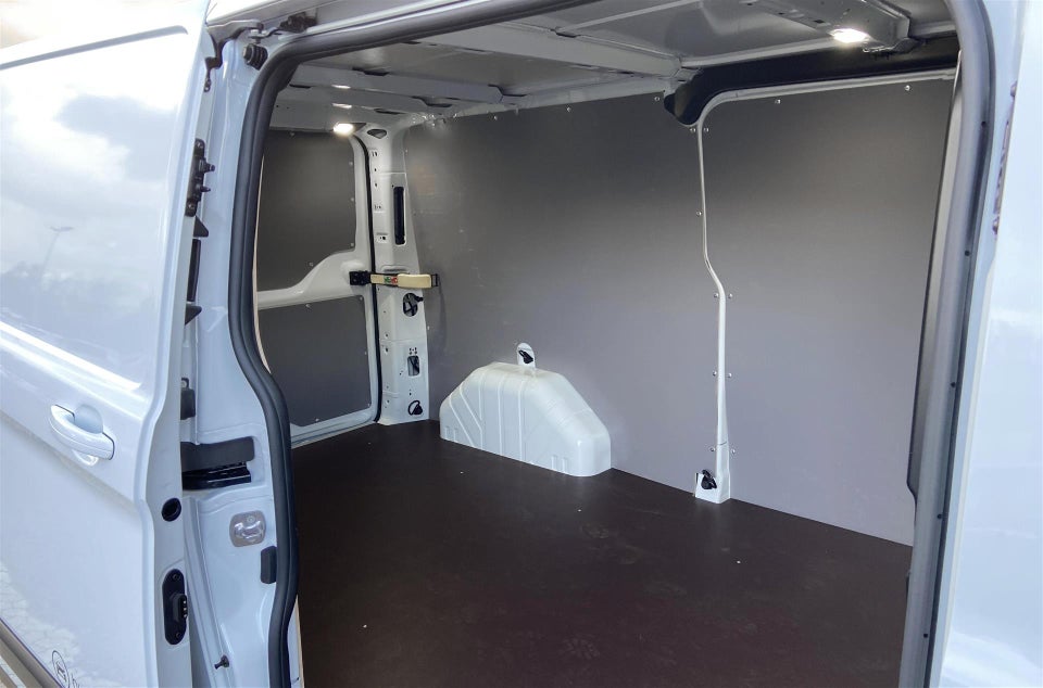 Ford Transit Custom 300L 2,0 TDCi 130 Trail