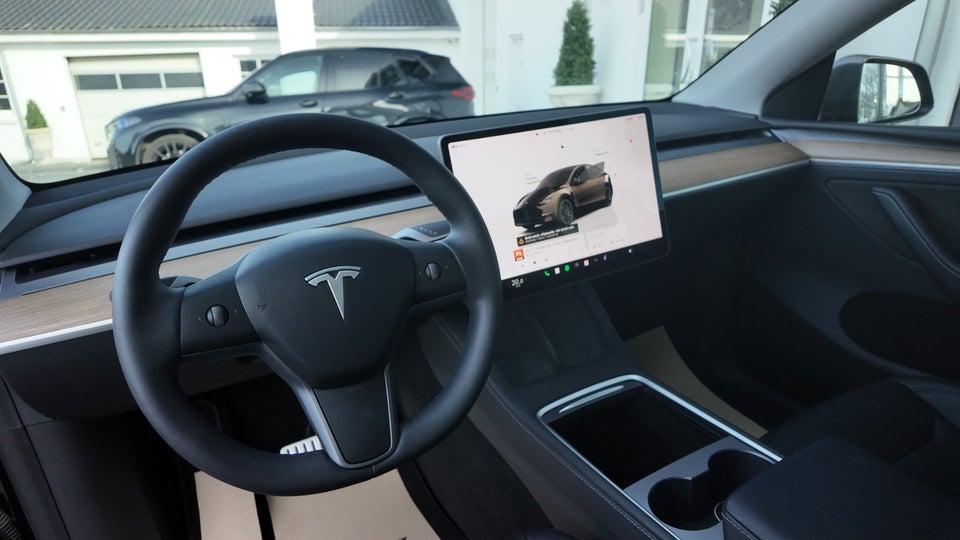 Tesla Model Y Performance AWD 5d
