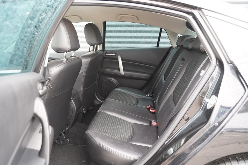 Mazda 6 2,5 Sport 4d