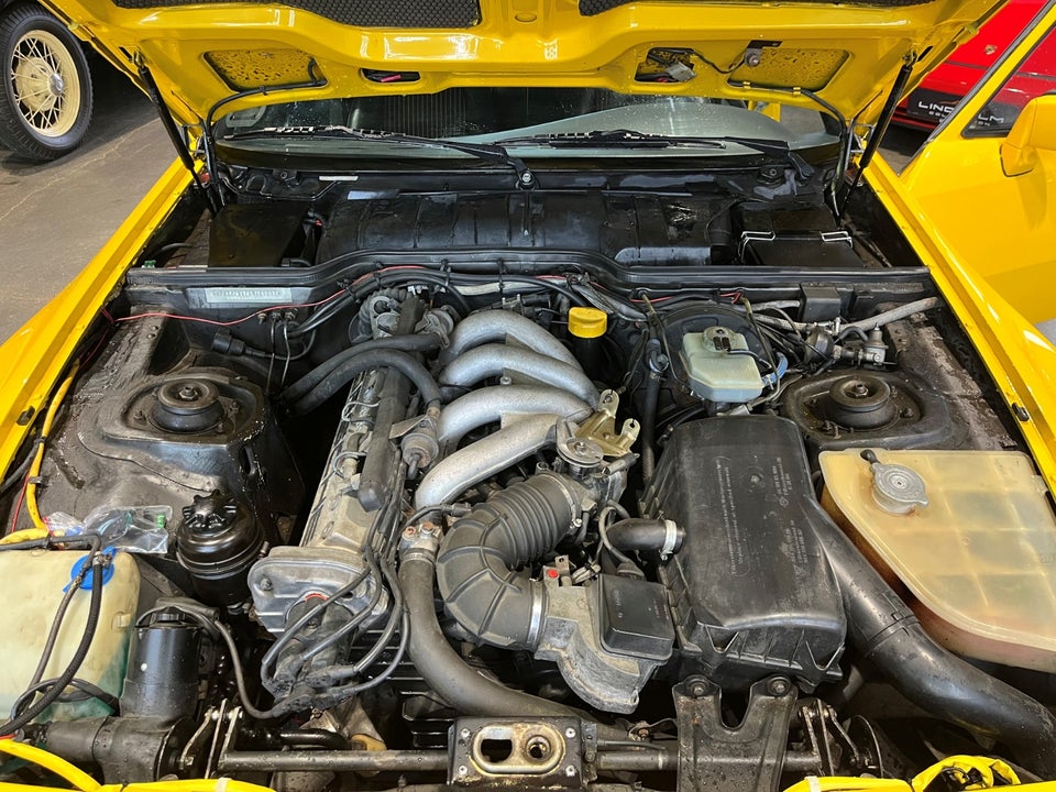 Porsche 944 2,5 Targa 2d