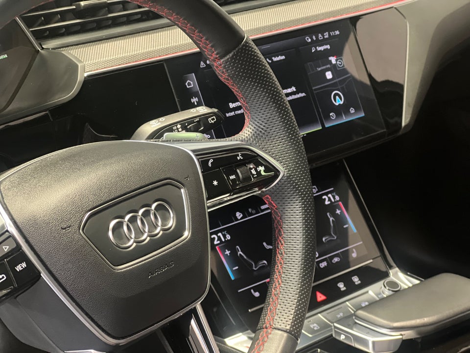 Audi Q8 e-tron 55 S-line quattro 5d