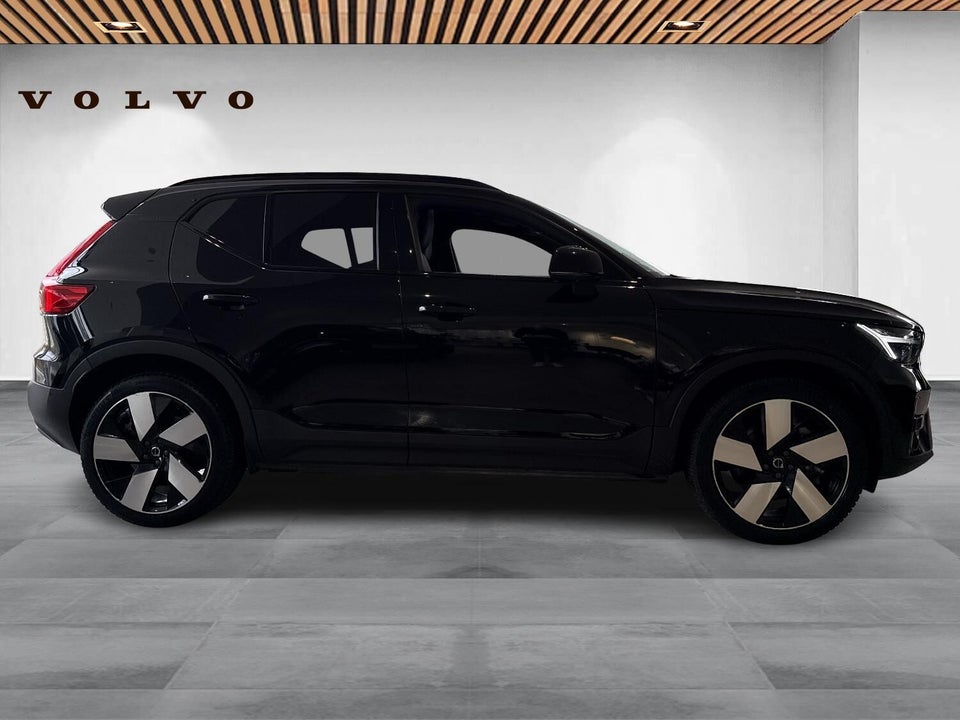 Volvo XC40 ReCharge Twin Ultimate 5d