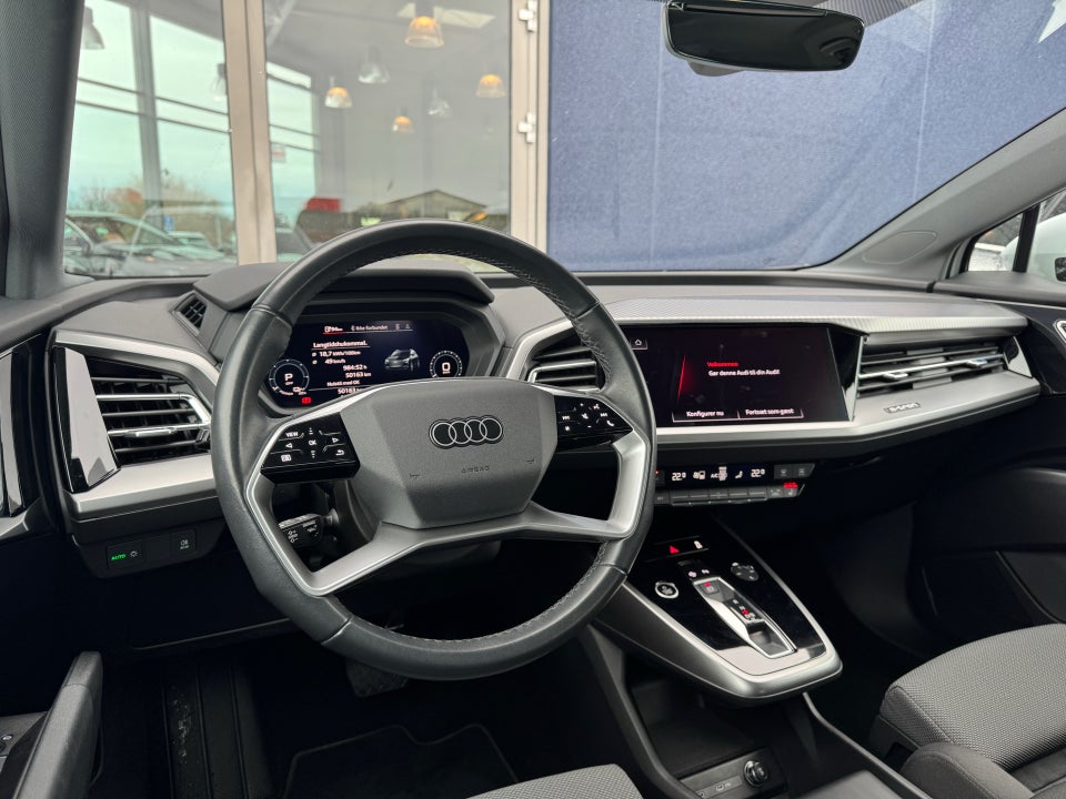 Audi Q4 e-tron 40 Advanced 5d