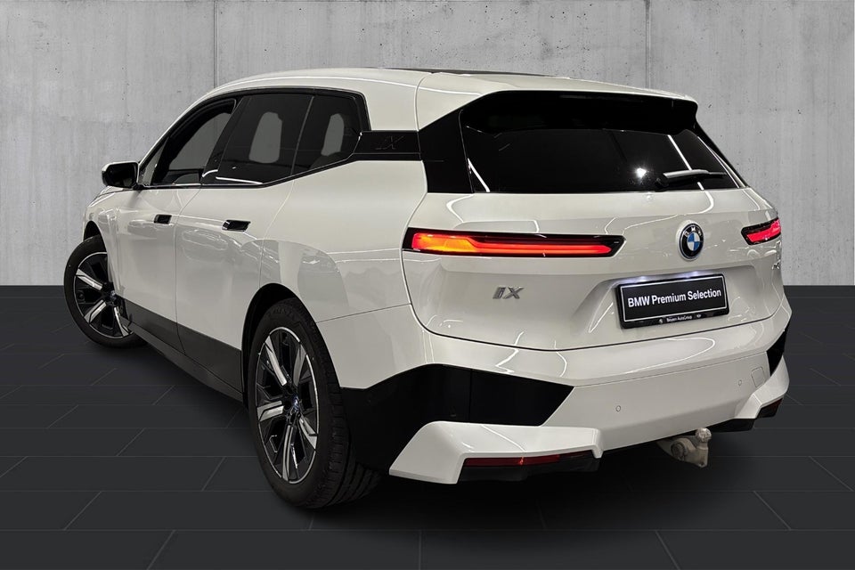 BMW iX xDrive50 Supercharged 5d