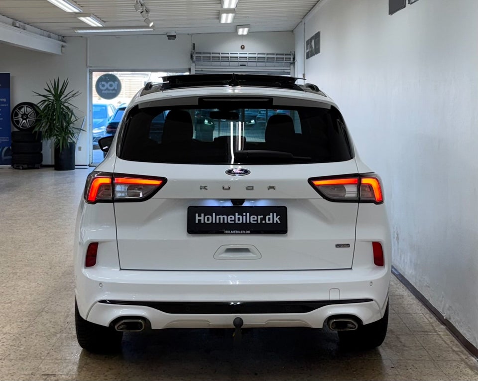 Ford Kuga 2,5 PHEV ST-Line X CVT 5d