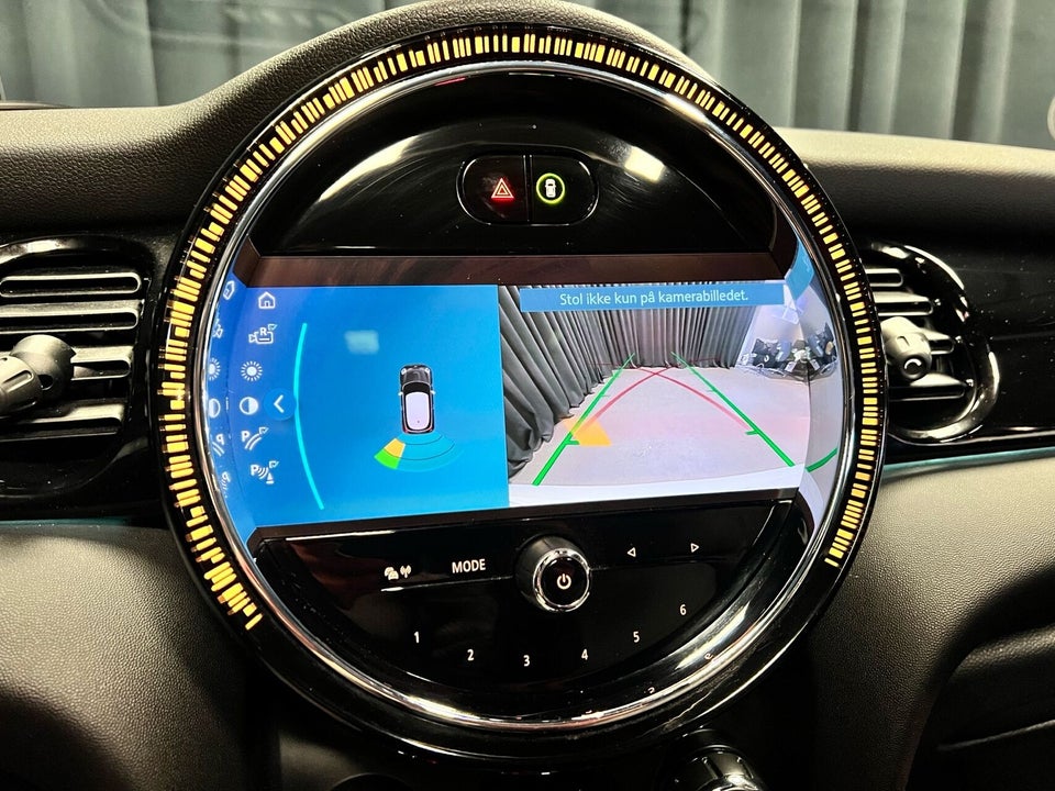 MINI Cooper SE Camden Edition 3d