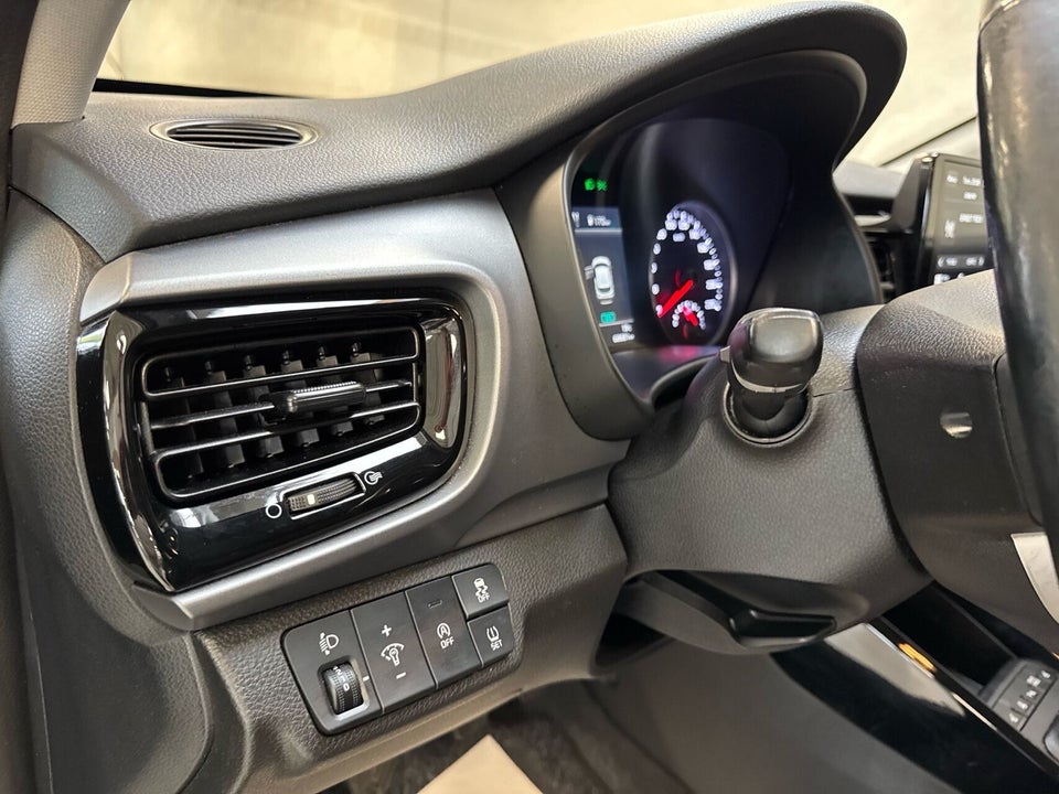 Kia Stonic 1,0 T-GDi mHEV Prestige Upgrade iMT 5d
