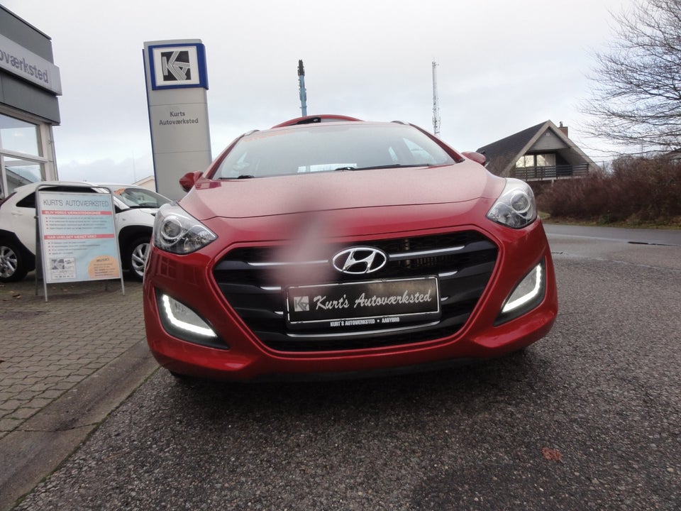 Hyundai i30 1,6 CRDi 110 Active+ CW 5d