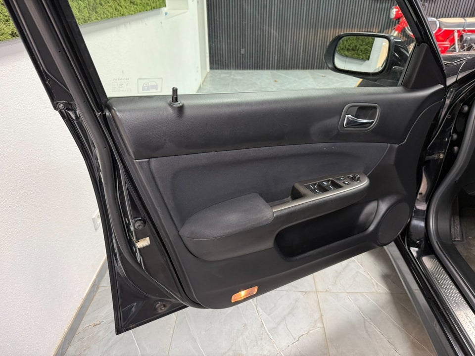 Honda Accord 2,0i Sport 4d