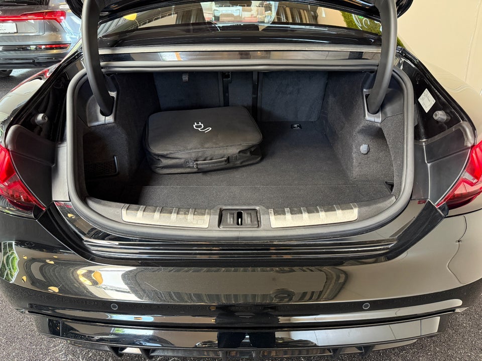 Audi e-tron GT quattro 4d