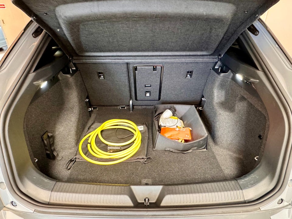 VW ID.4 77 Pro Business Premium 5d