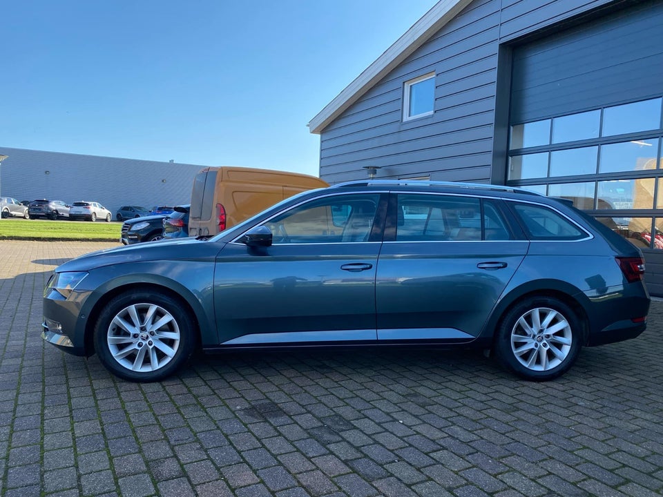 Skoda Superb 1,4 TSi 150 Style Combi DSG 5d