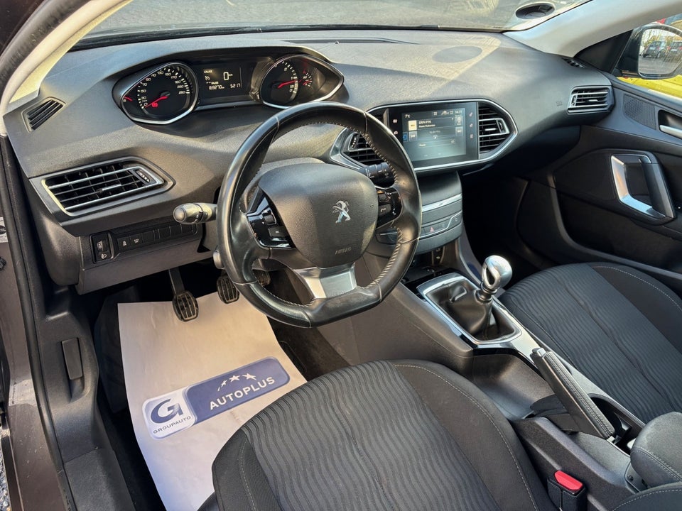 Peugeot 308 1,6 BlueHDi 120 Active 5d