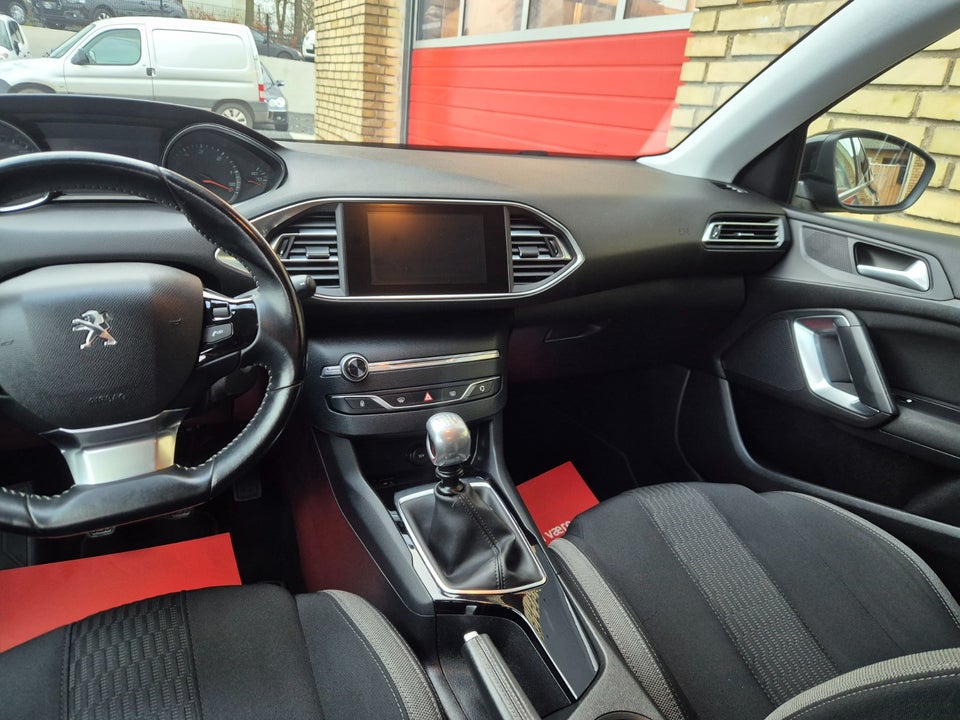 Peugeot 308 1,6 BlueHDi 120 Active SW 5d