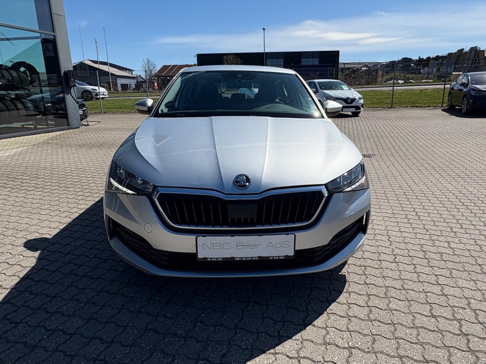 Skoda Scala 1,0 TSi 95 Active 5d