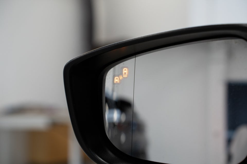 Mazda 3 2,0 SkyActiv-G 120 Vision 5d