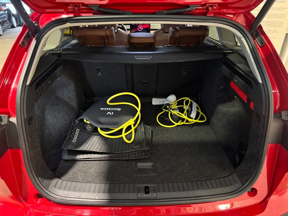 Skoda Enyaq 80 iV ecoSuite 5d