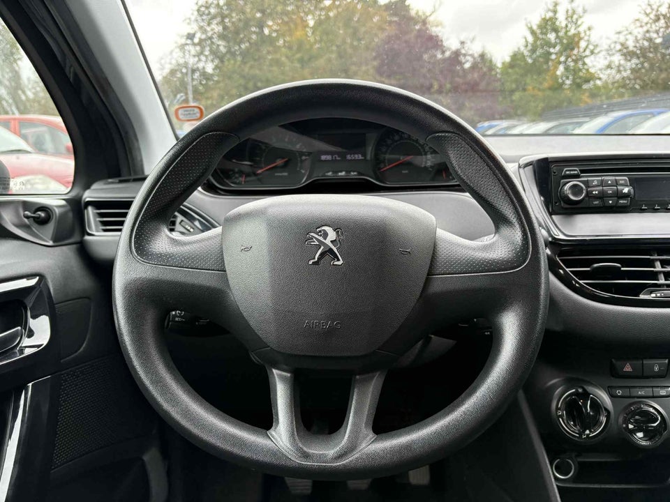 Peugeot 208 1,0 VTi Access 5d