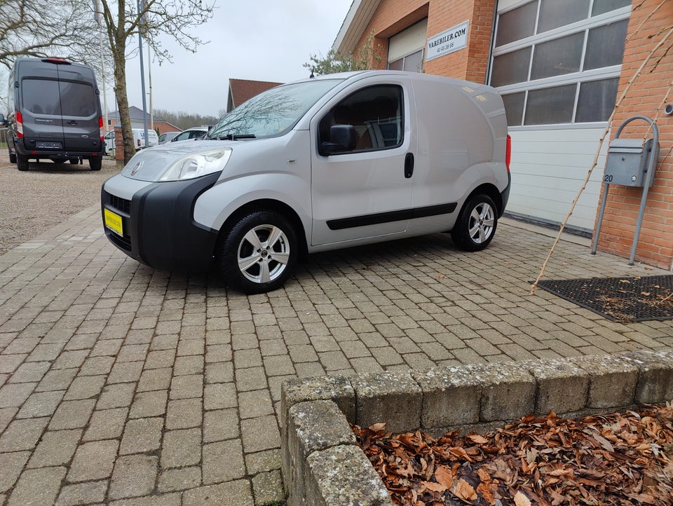 Fiat Fiorino 1,3 MJT 80 Professional Van 5d