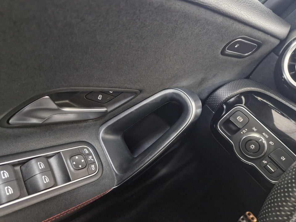 Mercedes A220 2,0 AMG Line aut. 4Matic 5d