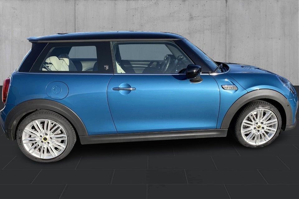 MINI Cooper SE Younique Trim 3d