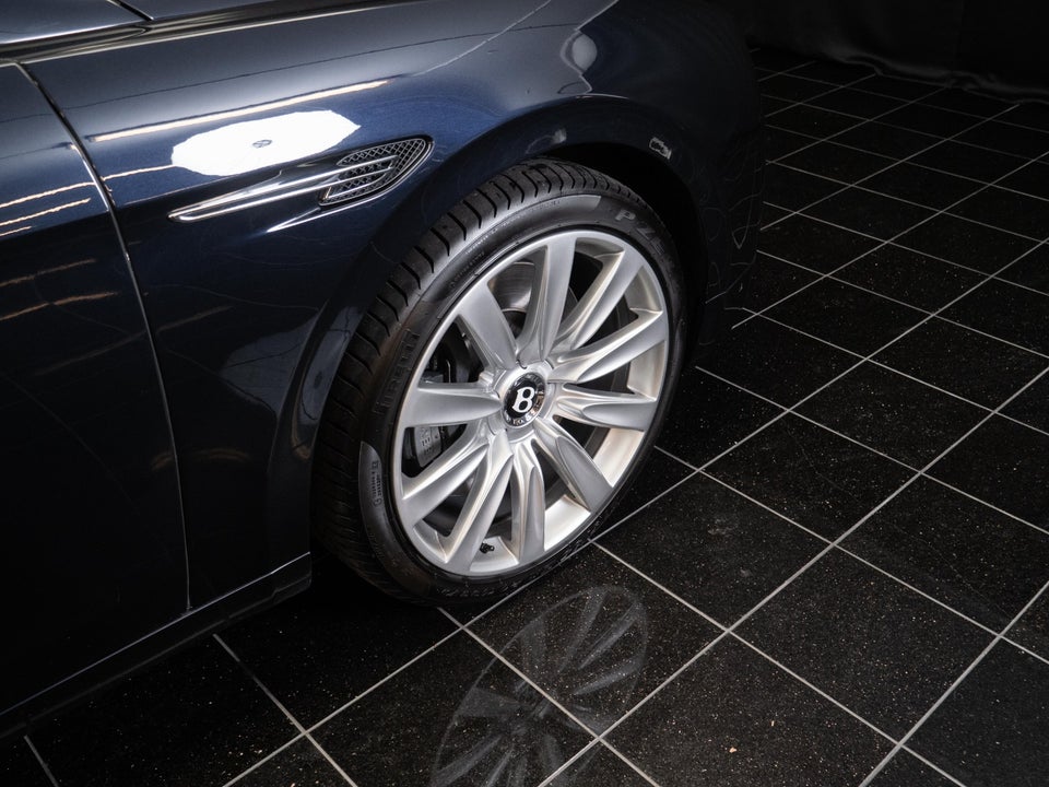 Bentley Flying Spur 6,0 W12 aut. 4d