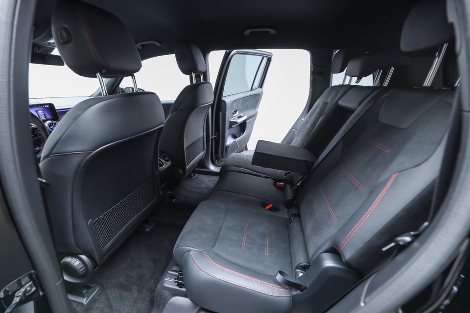 Mercedes EQB250+ AMG Advance 5d