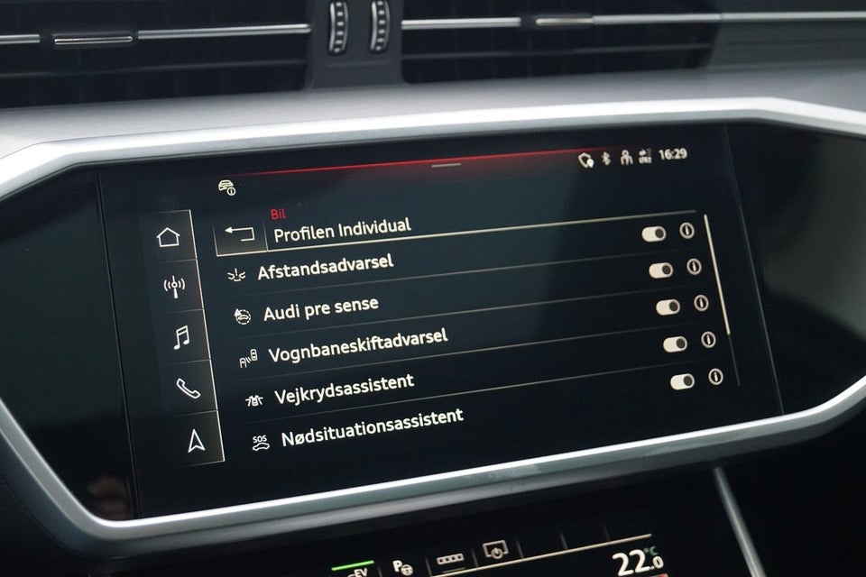 Audi A6 55 TFSi e S-line Avant quattro S-tr. 5d