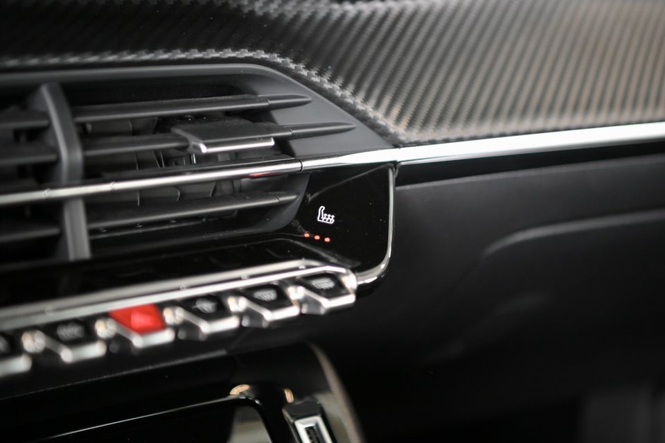 Peugeot 2008 1,5 BlueHDi 130 Allure Pack EAT8 5d