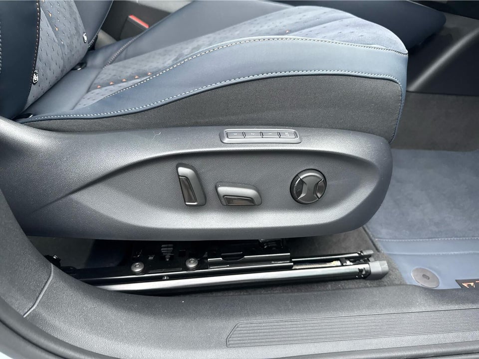 Cupra Tavascan 77 Adrenaline 5d