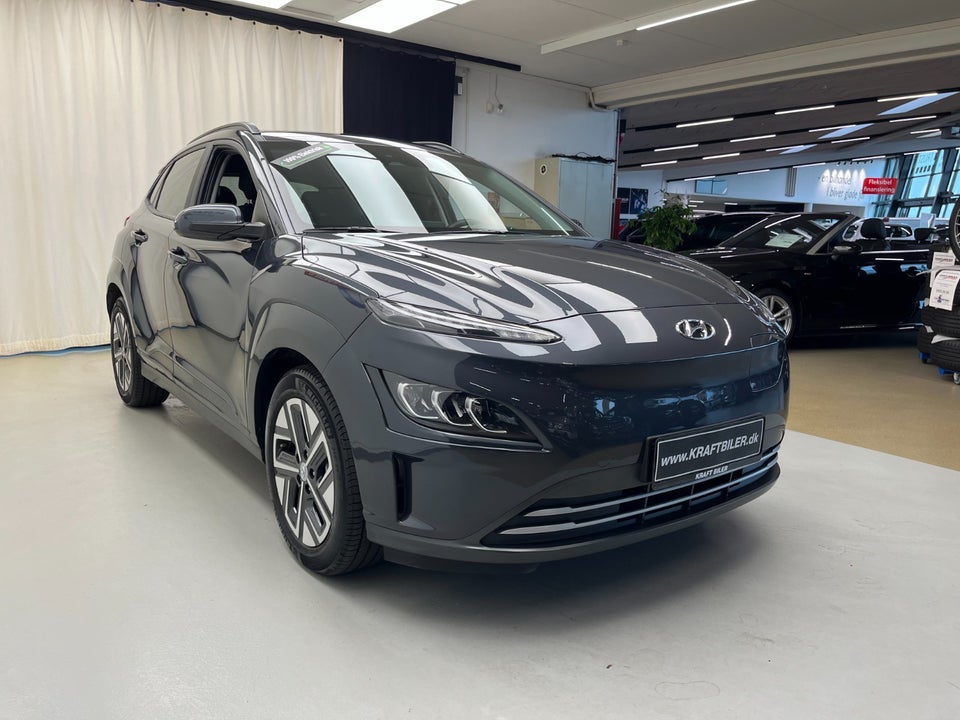 Hyundai Kona 64 EV Pure 5d