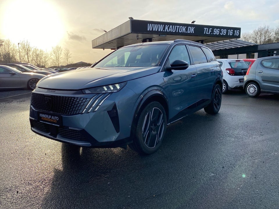 Peugeot e-5008 77 GT Pack 7prs 5d