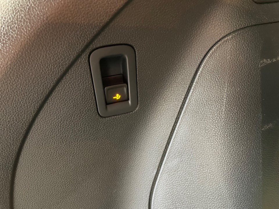 VW Tiguan 1,4 eHybrid R-line DSG 5d