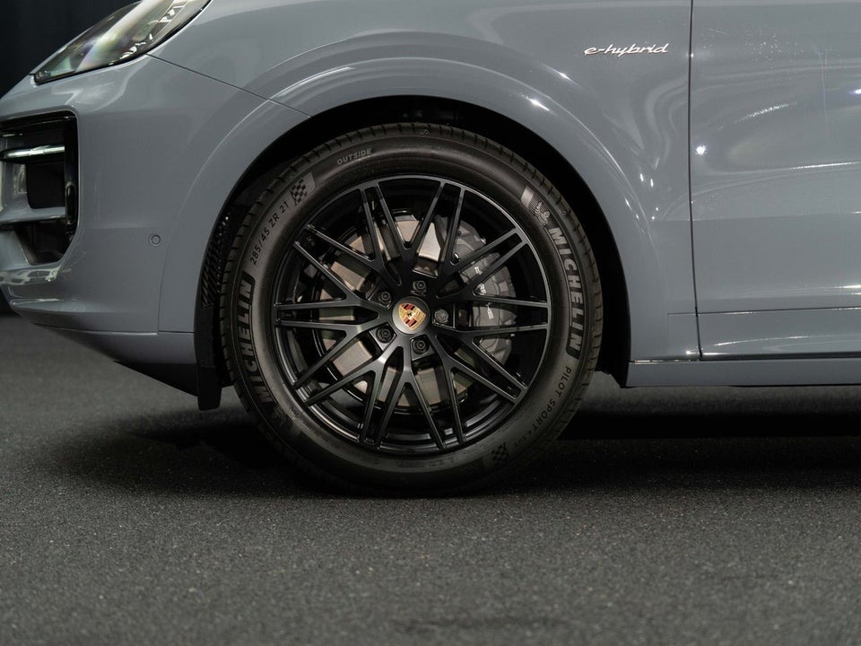 Porsche Cayenne 3,0 E-Hybrid Coupé Tiptr. 5d